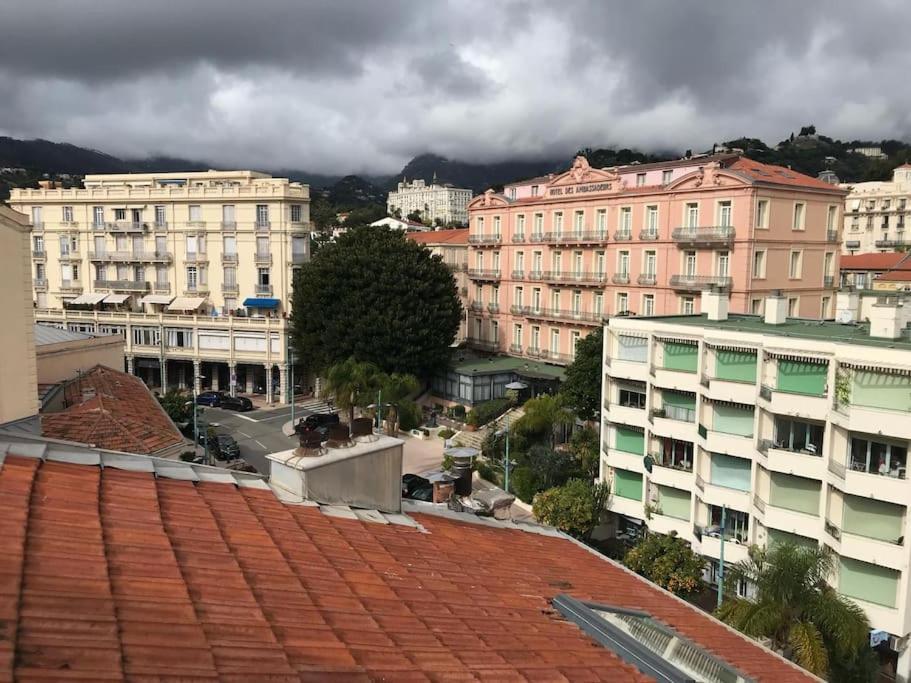 Lumineux Studio Sous Les Toits De Menton Dış mekan fotoğraf